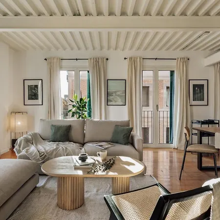 Apartament Spacest - Carrer Del Baluard A Barcelona